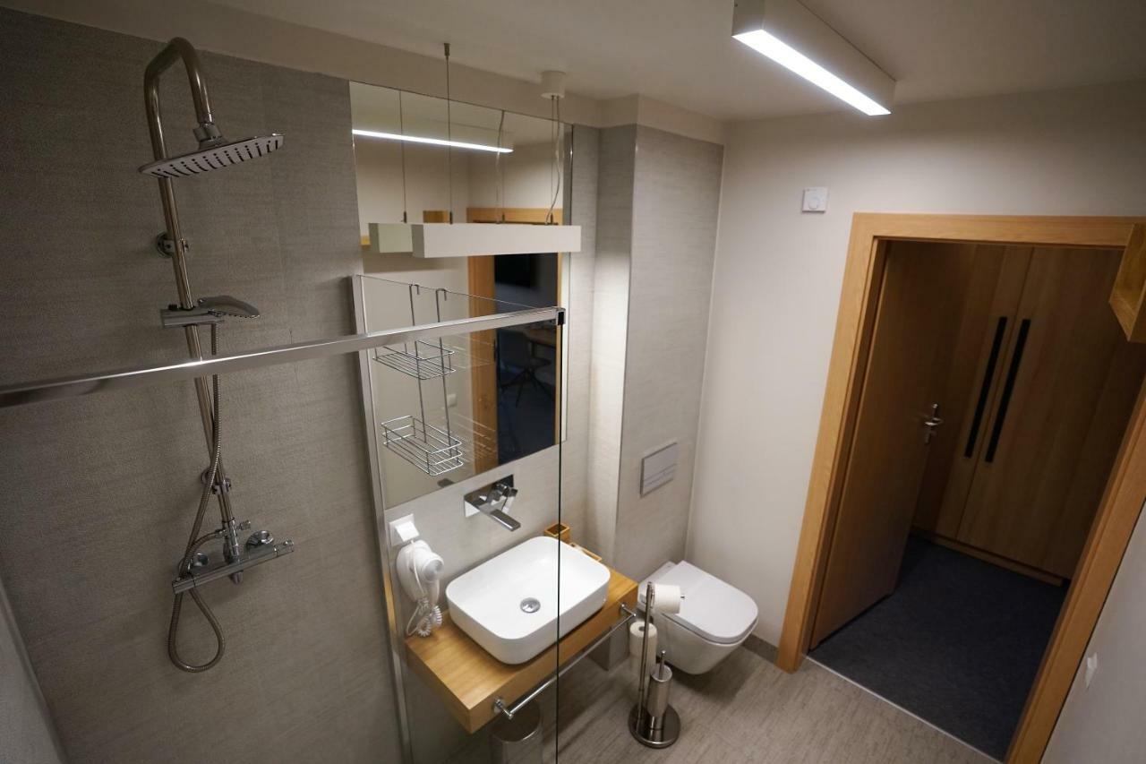Aparthotel Kamienica Nr 6 Aleksandrów Łódzki Exteriér fotografie