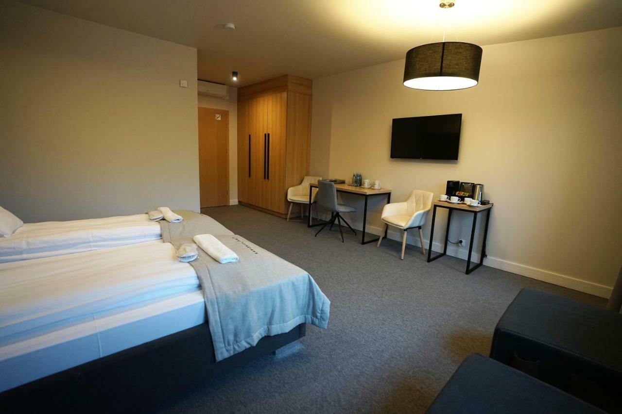 Aparthotel Kamienica Nr 6 Aleksandrów Łódzki Exteriér fotografie