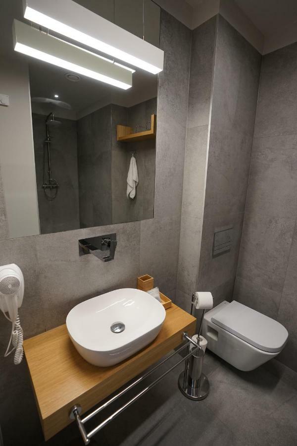 Aparthotel Kamienica Nr 6 Aleksandrów Łódzki Exteriér fotografie